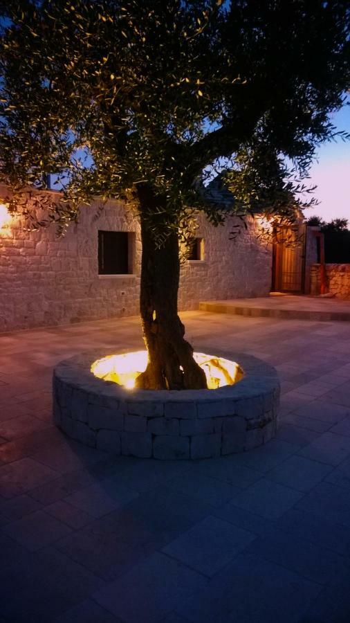 הוילה אלברובלו Trulli A Sud-Est מראה חיצוני תמונה