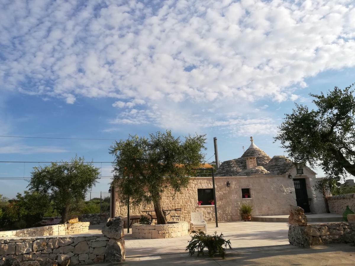 הוילה אלברובלו Trulli A Sud-Est מראה חיצוני תמונה