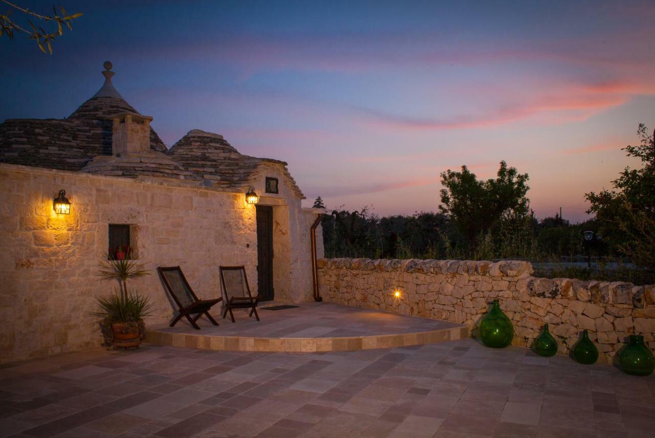 הוילה אלברובלו Trulli A Sud-Est מראה חיצוני תמונה
